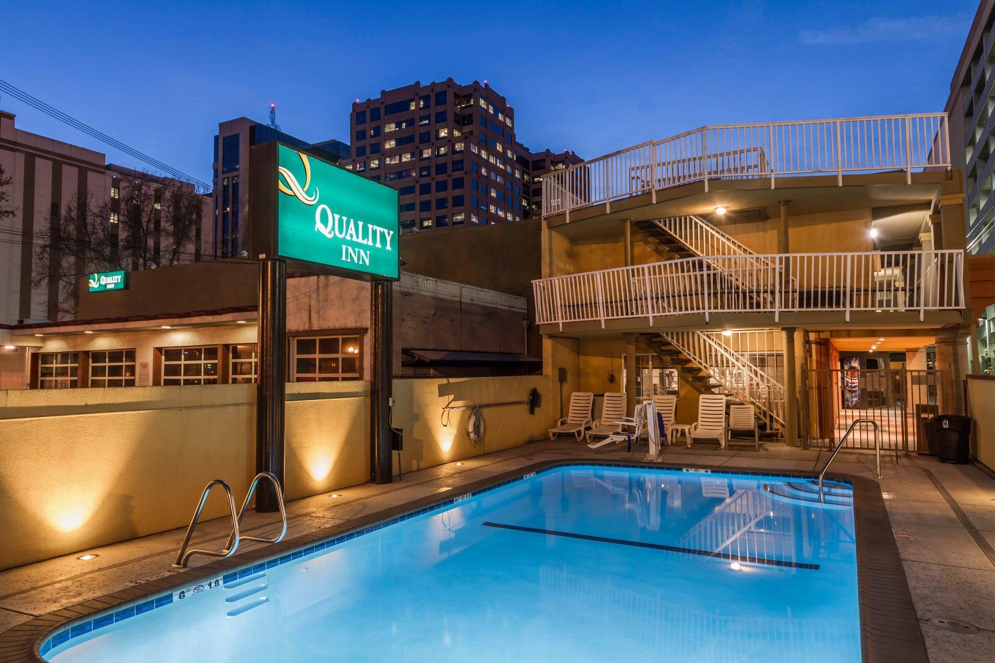 Quality Inn Sacramento Convention Center Exterior photo